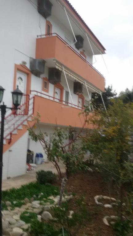 Xenos Apartments Keratókambos Ngoại thất bức ảnh