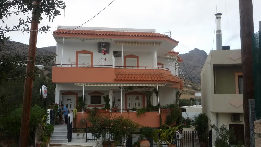 Xenos Apartments Keratókambos Ngoại thất bức ảnh